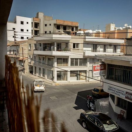 Katka Hostel Larnaca Eksteriør billede