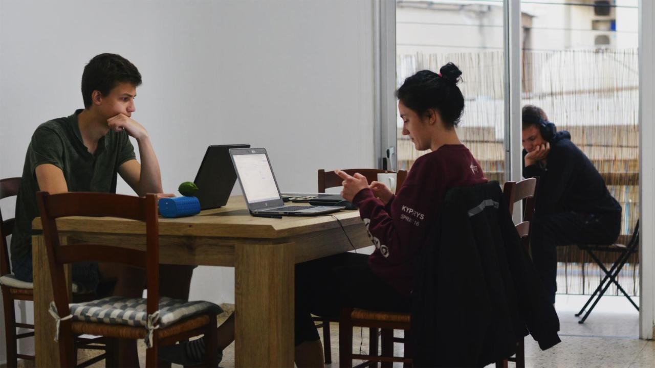 Katka Hostel Larnaca Eksteriør billede