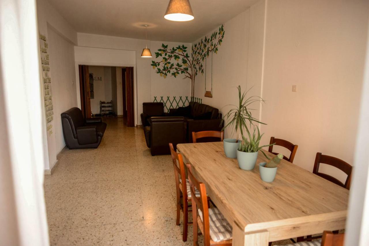 Katka Hostel Larnaca Eksteriør billede