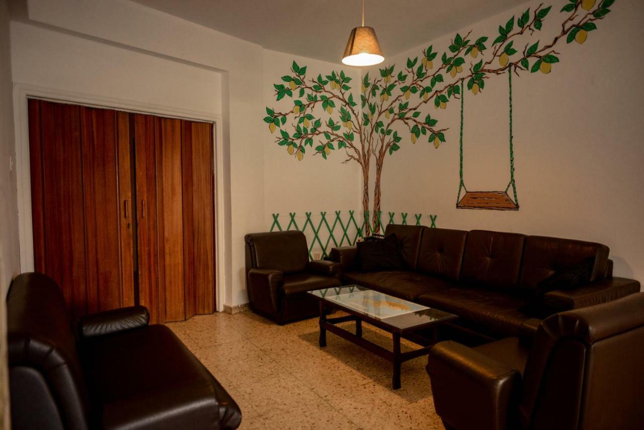 Katka Hostel Larnaca Eksteriør billede