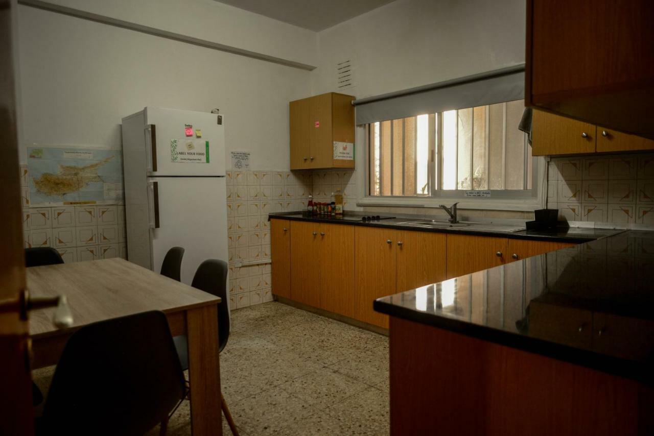 Katka Hostel Larnaca Eksteriør billede